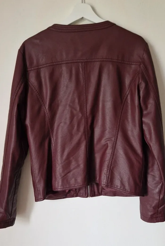 Veste bordeau - photo numéro 3