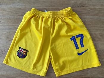 Short de sport Nike FCB