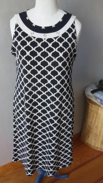 robe sans manche