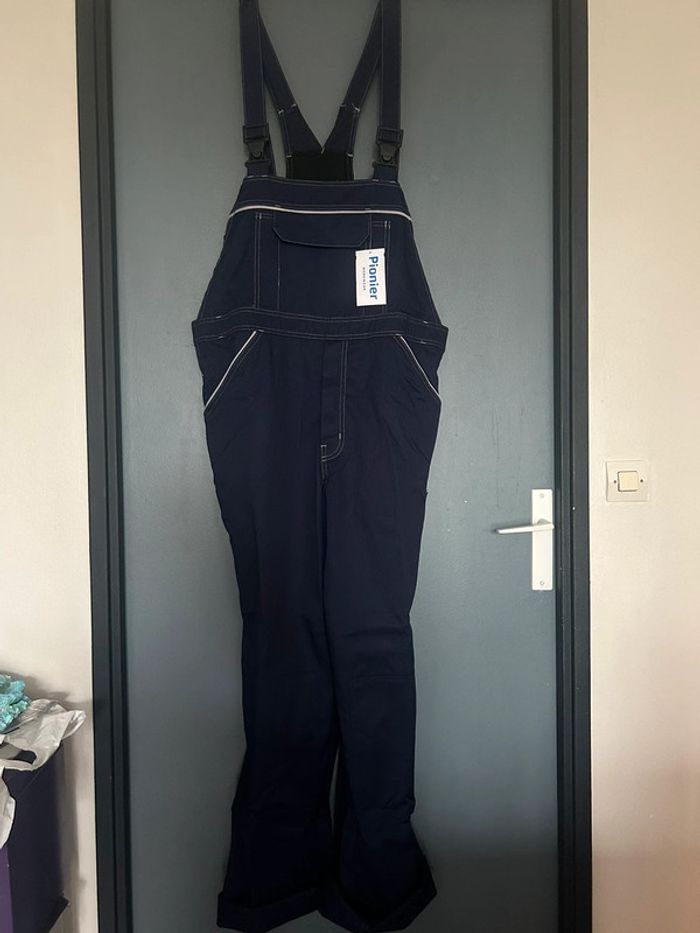 Salopette de travail pionier taille 50fr /