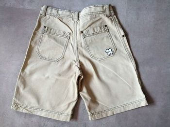 Bermuda Quiksilver beige 12 ans