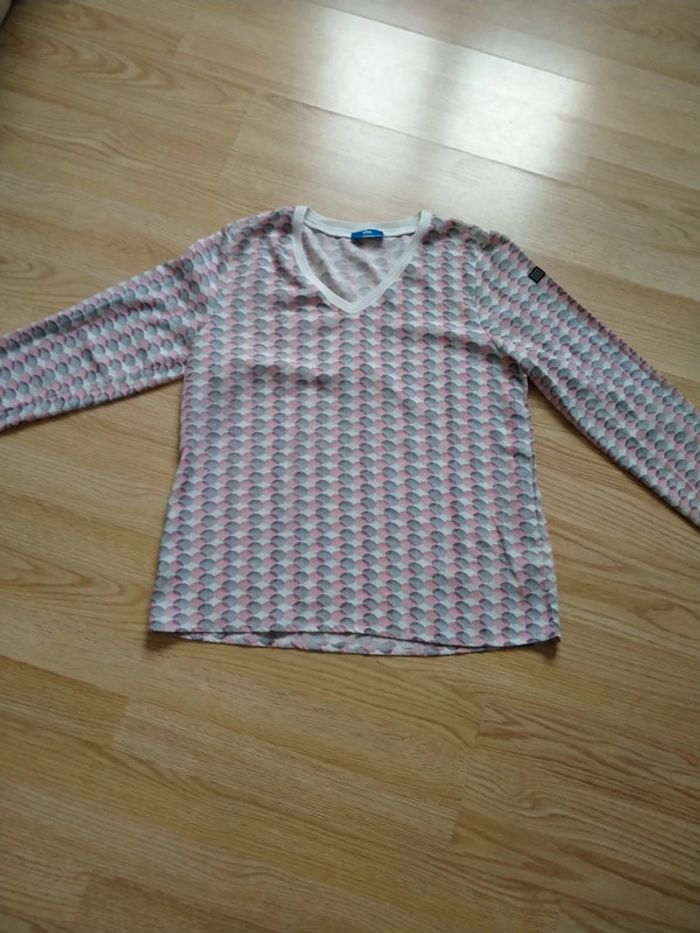 Haut manches longues TBS . Femme.
Neuf.
Taille 40