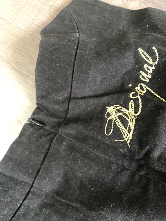 Très belle robe Desigual taille 36 noire et imprimée - photo numéro 4