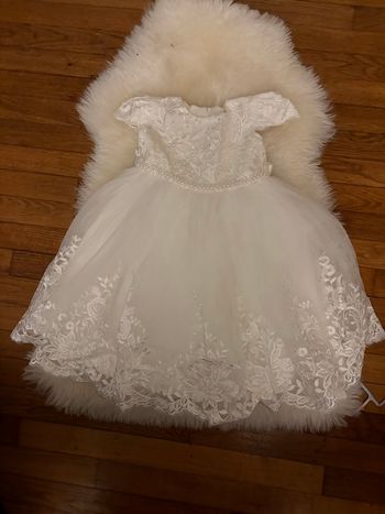Robe de cérémonie bébé – Blanc ivoire, dentelle brodée & perles  taille 12 mois