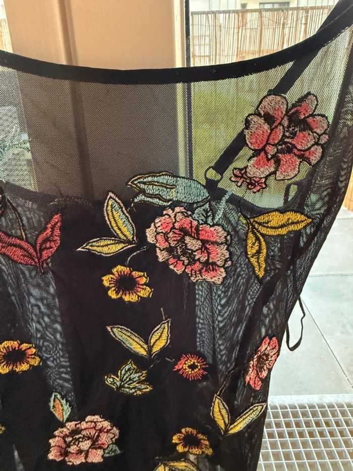 Haut body fleurs Zara - photo numéro 2