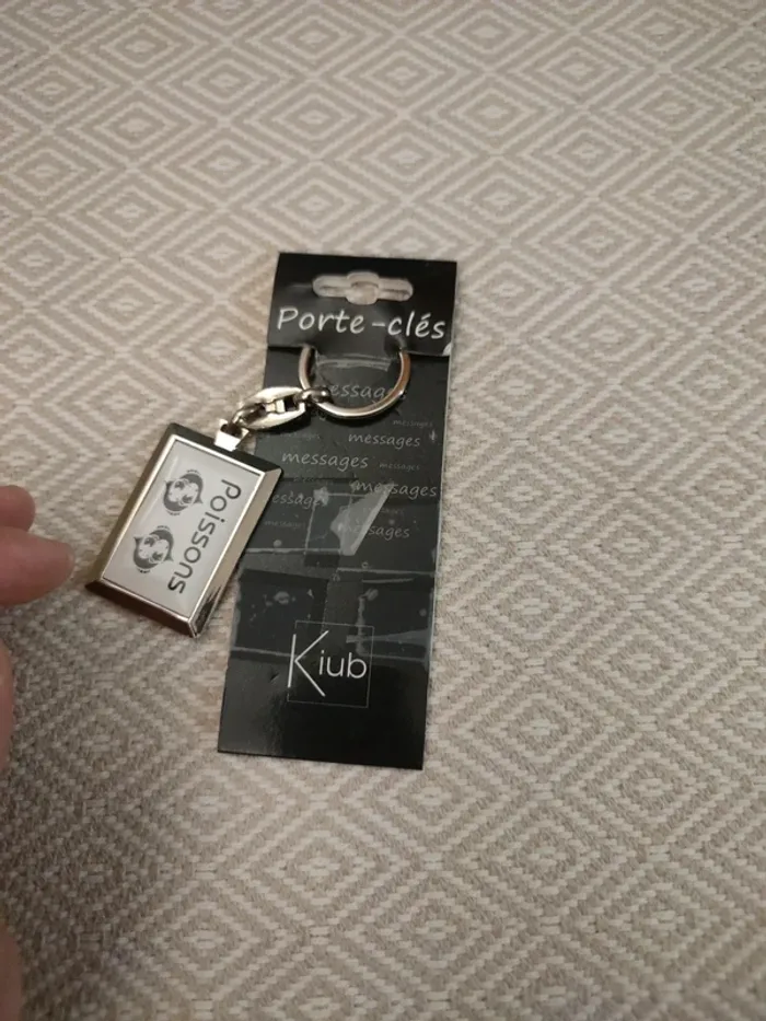 Porte clés poissons kiub - photo numéro 2