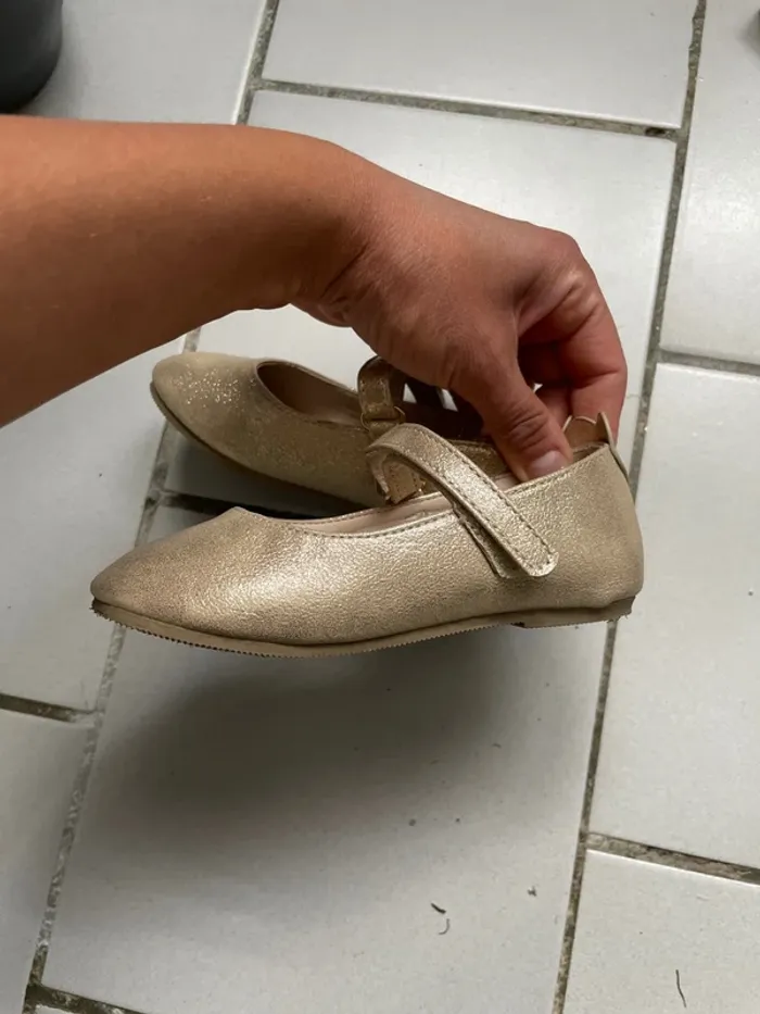 Ballerines taille 25 - photo numéro 5