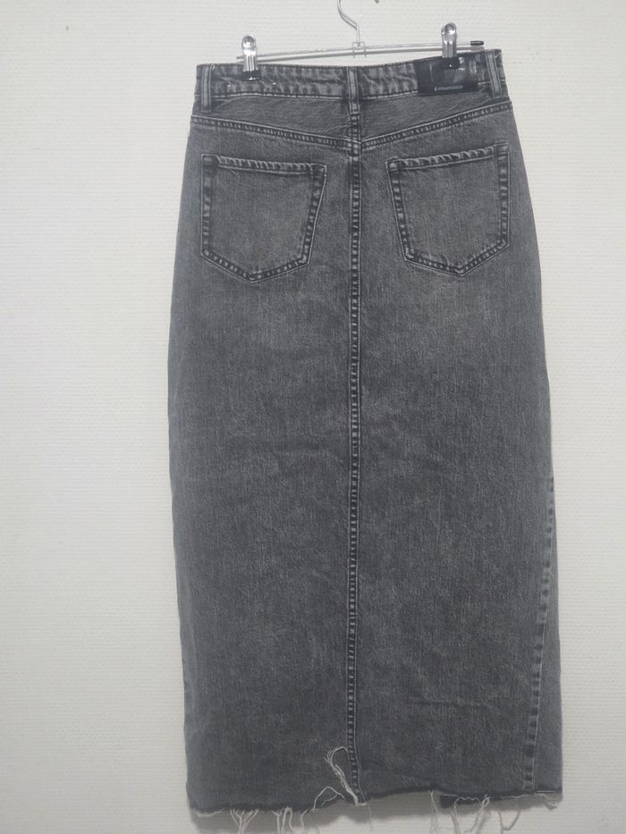 Jupe jean stradivarius taille 36 - photo numéro 3