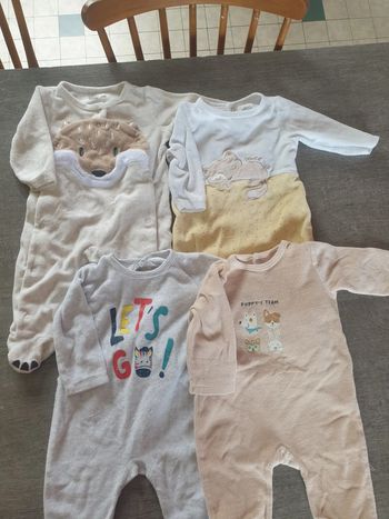 Lot 4 pyjama