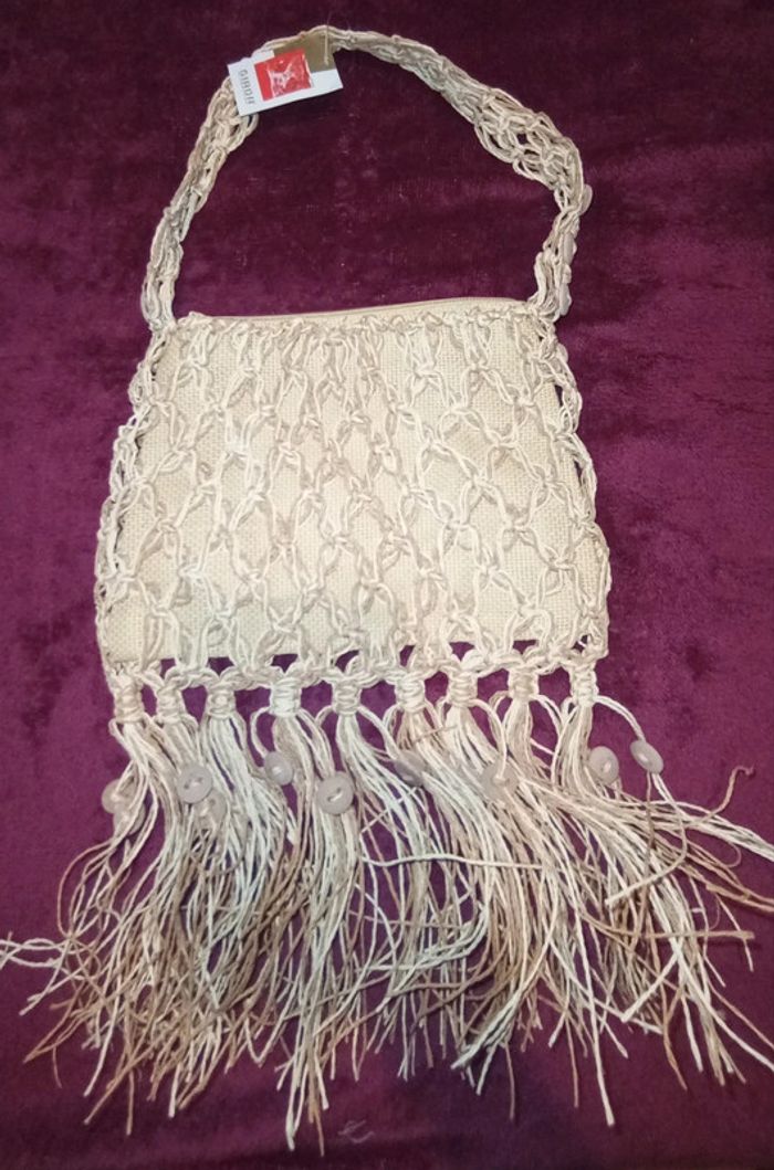 Deux magnifiques sacs à bandoulière avec boutons et franges Neufs Giada - photo numéro 6