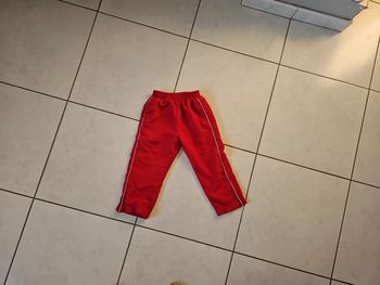 Bas de jogging rouge 4 ans u18