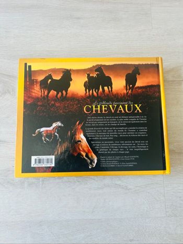 Livre le monde fascinant des chevaux - photo numéro 2