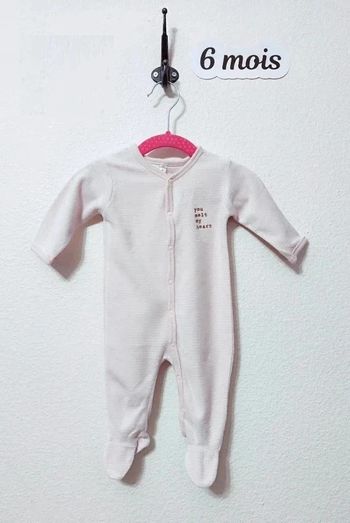 Pyjamas Petit Bateau bébé fille taille 6 mois