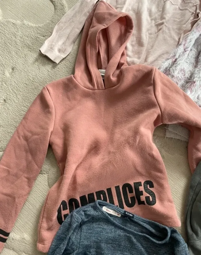 Lot de 9 haut pull sous pulls en bon état. 8 ans - photo numéro 5