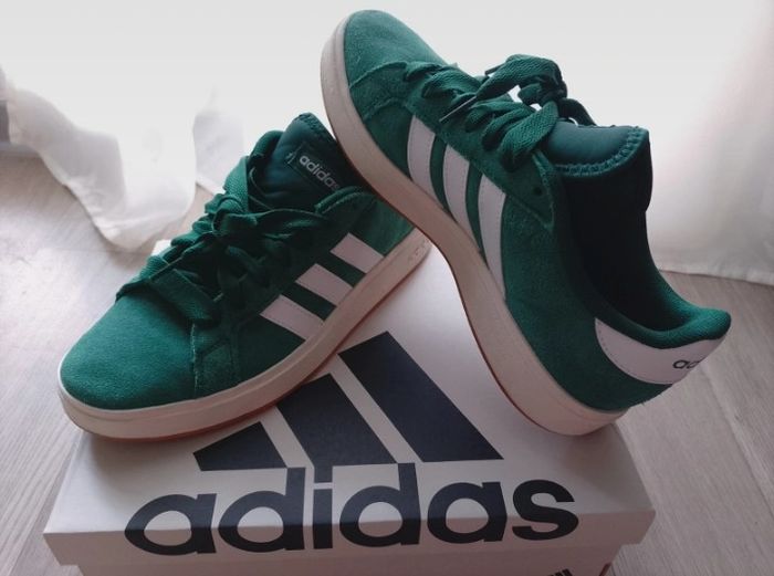 Baskets Adidas