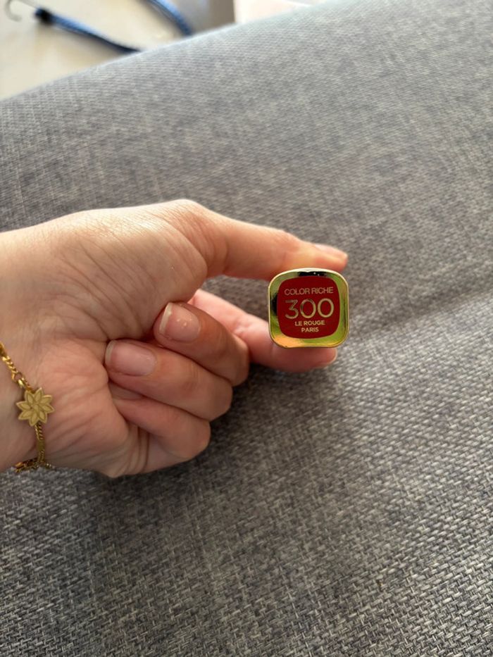 Rouge à lèvres Color riche - photo numéro 2