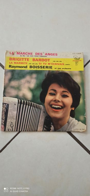 Disque 45 tours raymond boisserie