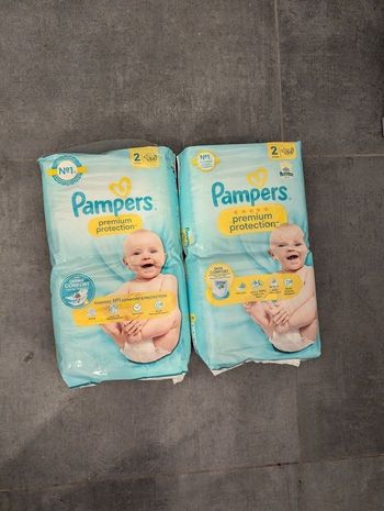 2 paquets de couches Pampers premium protection taille 2