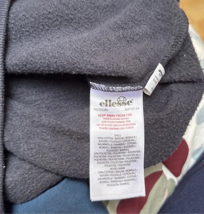 Pull capuche Ellesse - photo numéro 4