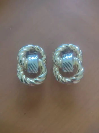 Boucle d'oreille clips vintage