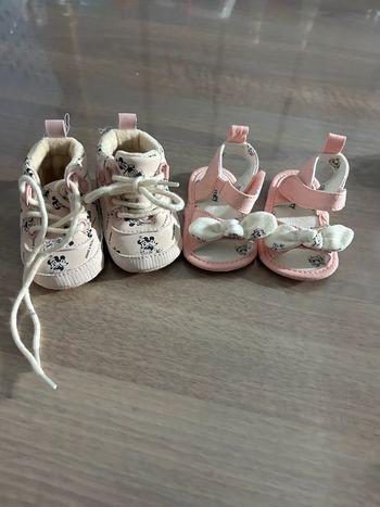 Chaussure naissance  disney