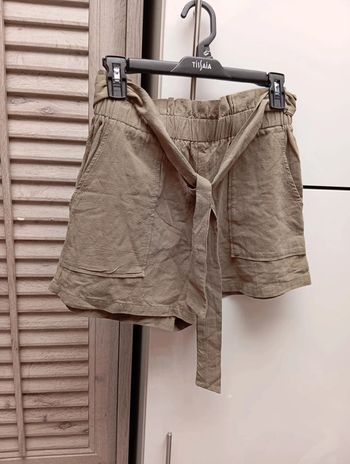 Short vourt Dhein avec ceinture décorative taille M