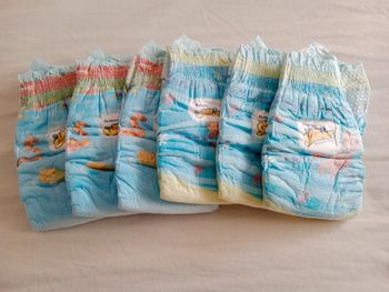6 couches de bain Huggies Little Swimmer taille XS '(3 à 6 kg)