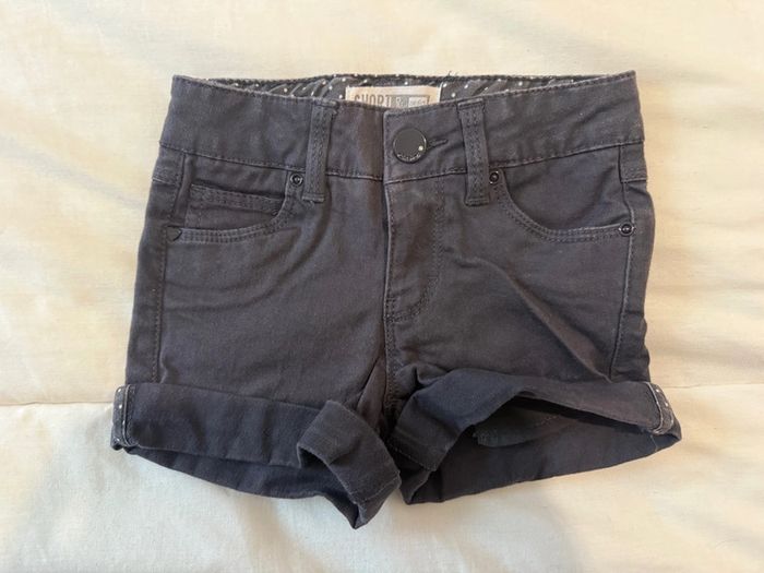 Short Okaïdi 4 ans - 102 cm