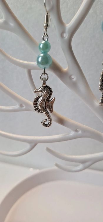 Boucles d’oreilles hippocampes turquoise
