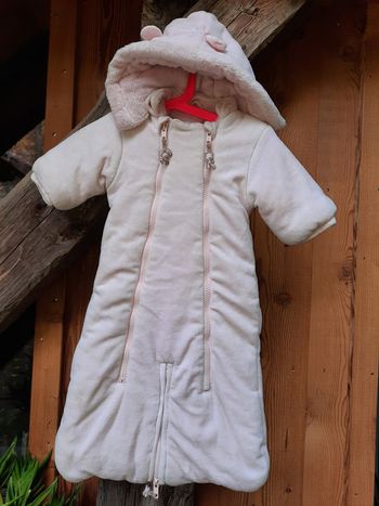 superbe Nid'ange de belle qualité Doudou et compagnie