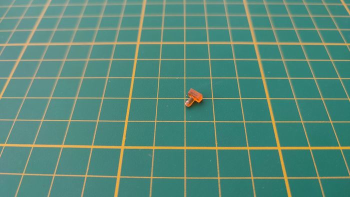 Clignotant arrière pièce miniature Rolls-Royce Camargue Burago BBurago 1/22 1/22e 1/22eme #B58 - photo numéro 2