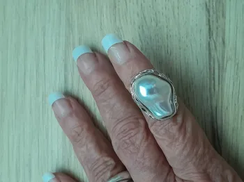 Bague avec grande perle blanche,  réglable,  style Bohème