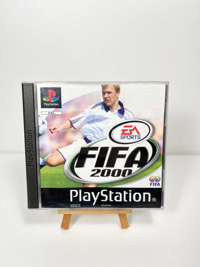 🇫🇷 Jeu Play-Station 1 : FIFA 2000 - Complet PAL . FR