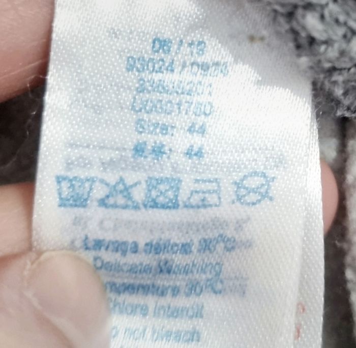 Bonnet - photo numéro 2