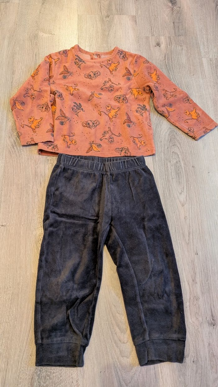 Lot 4 pyjamas velours garçon 3 ans - photo numéro 5