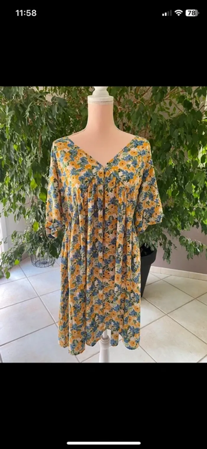 Robe à fleur - photo numéro 5