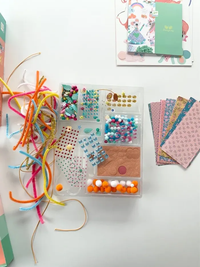 🎨 Boîte créative Djeco - pour activités - photo numéro 4
