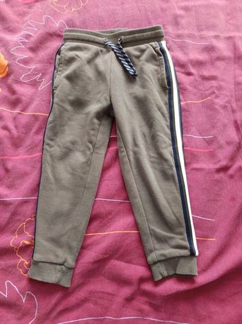 Jogging Kiabi 3ans tbe