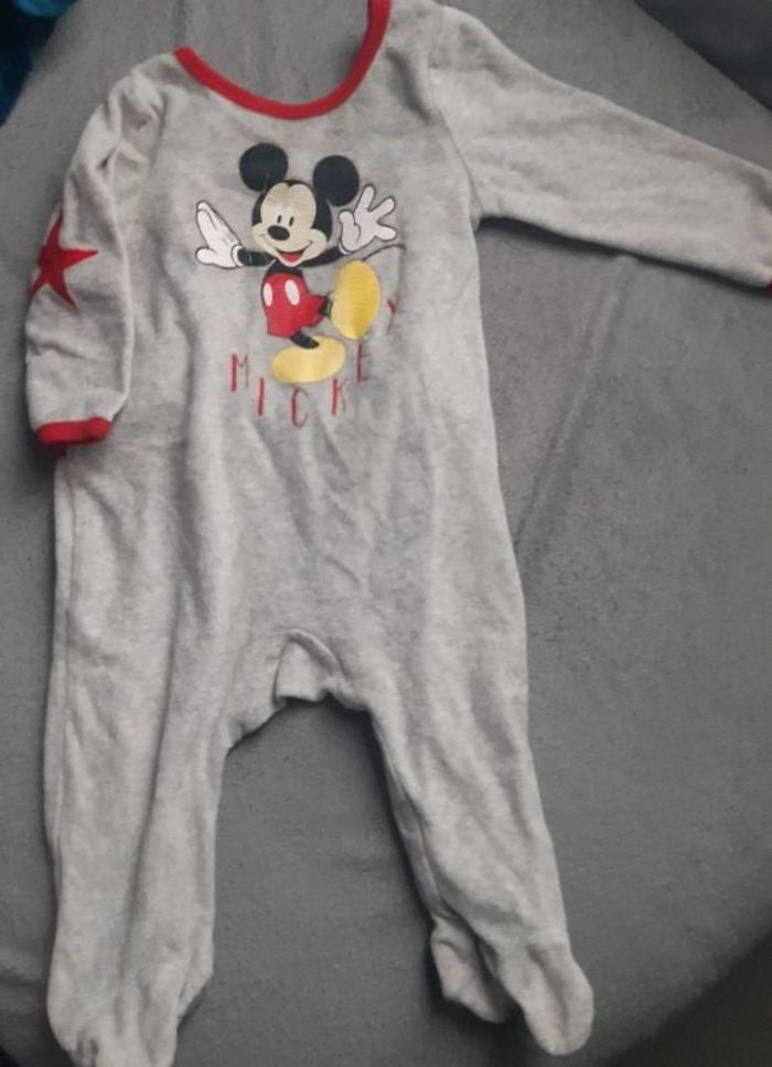 Pyjama 12 mois Mickey