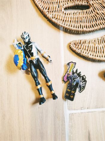 🙅 Power rangers Dino fury - Figurine du ranger noir et sa clé - marque Hasbro