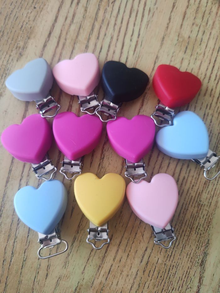 Clips pour attache tétine coeur - photo numéro 2