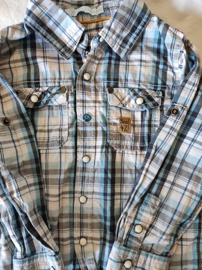 Chemise garçon 3 ans/36 mois  Gémo très bon état - photo numéro 3