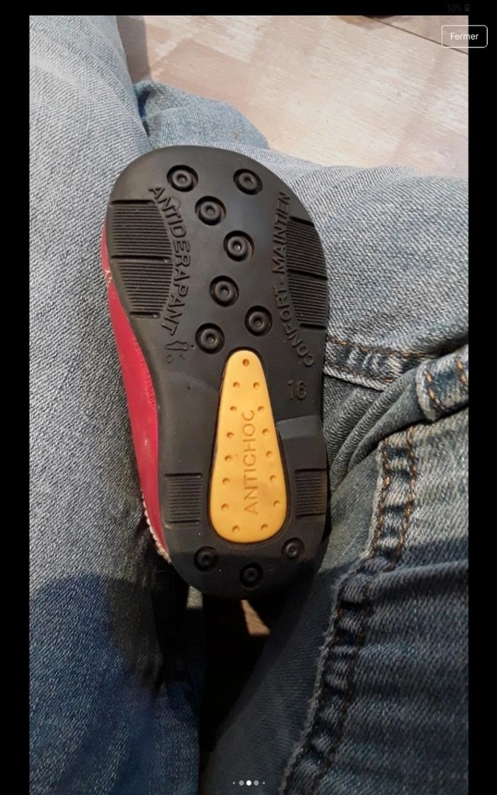 Chaussures rouge à lacet bébé - photo numéro 4