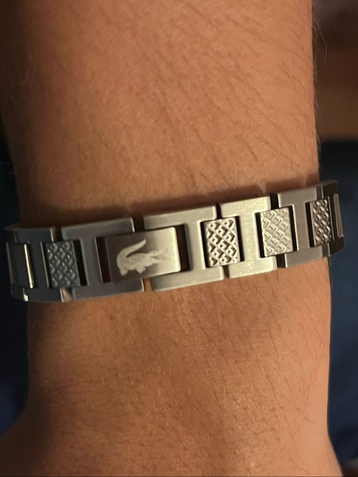 Bracelet Lacoste – Homme / Femme – État Neuf (sans boîte) - photo numéro 4