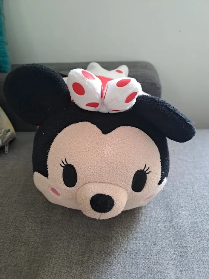 Gris Tsumtsum Minnie