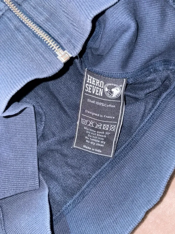 Veste garçon Hero Seven taille 14 ans en bon état. Couleur bleu. - photo numéro 7