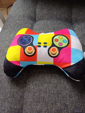 Doudou manette de jeu