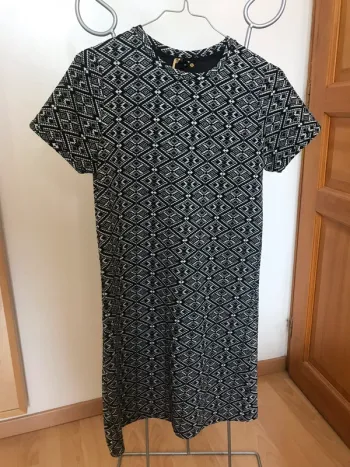 Robe motif losange