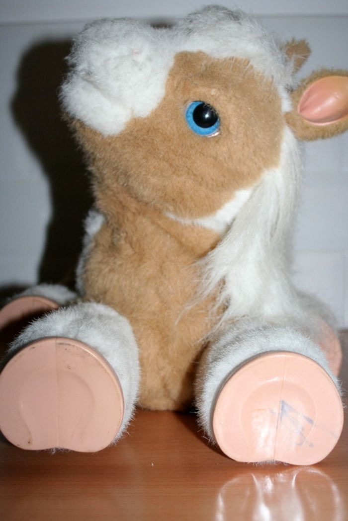 Poney Caramel - FurReal - photo numéro 5