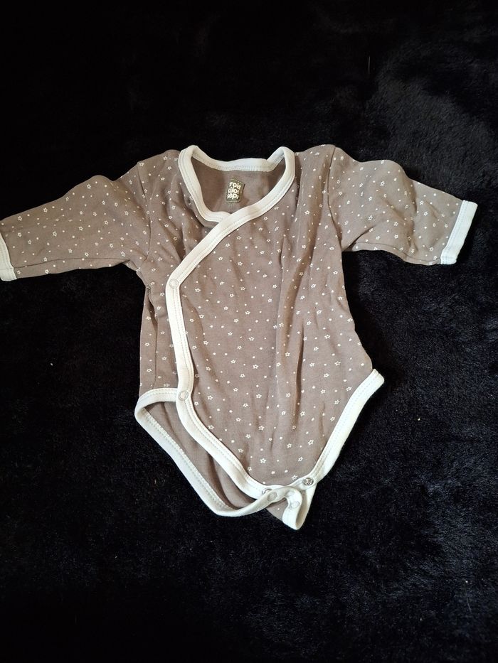 Lot d'environ 70 vêtements bébé 6 mois - photo numéro 7